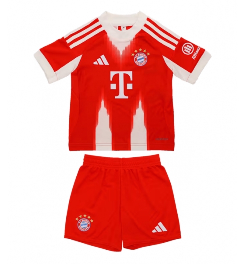 Koszulka piłkarska Bayern Munich Koszulka Podstawowej dziecięce 2025-26 +Krótkie Spodenk Koszulka piłkarska Bayern Munich Koszulka Podstawowej dziecięce 2025-26 +Krótkie Spodenk