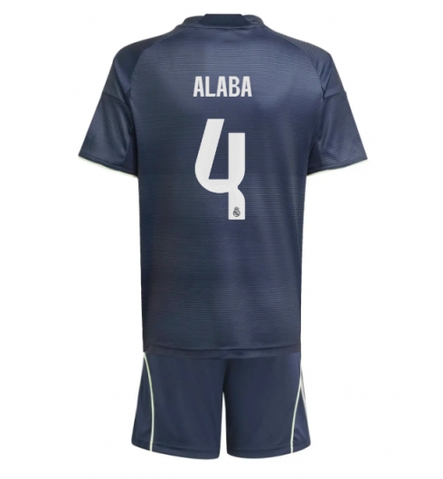 Koszulka piłkarska Real Madrid David Alaba #4 Koszulka Wyjazdowej dziecięce 2025-26 +Krótkie Spodenk Koszulka piłkarska Real Madrid David Alaba #4 Koszulka Wyjazdowej dziecięce 2025-26 +Krótkie Spodenk