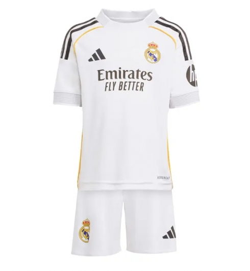 Koszulka piłkarska Real Madrid Rodrygo Goes #11 Koszulka Podstawowej dziecięce 2025-26 +Krótkie Spodenk 2 Koszulka piłkarska Real Madrid Rodrygo Goes #11 Koszulka Podstawowej dziecięce 2025-26 +Krótkie Spodenk