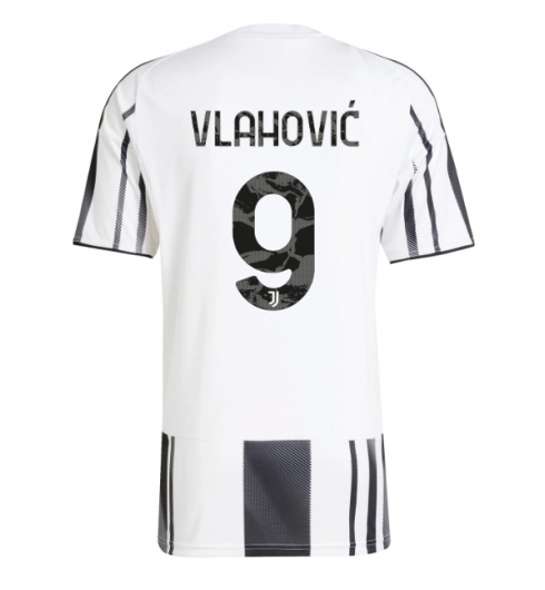 Koszulka piłkarska Juventus Dusan Vlahovic #9 Koszulka Podstawowej 2025-26 Krótki Rękaw Koszulka piłkarska Juventus Dusan Vlahovic #9 Koszulka Podstawowej 2025-26 Krótki Rękaw