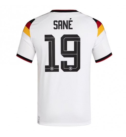 Koszulka piłkarska Niemcy Leroy Sane #19 Koszulka Podstawowej MŚ 2026 Krótki Rękaw Koszulka piłkarska Niemcy Leroy Sane #19 Koszulka Podstawowej MŚ 2026 Krótki Rękaw