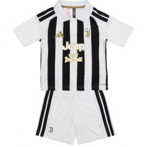 Koszulka piłkarska Juventus Koszulka Podstawowej dziecięce 2026-27 Krótki Rękaw (+ Krótkie spodenki) Koszulka piłkarska Juventus Koszulka Podstawowej dziecięce 2026-27 Krótki Rękaw (+ Krótkie spodenki)