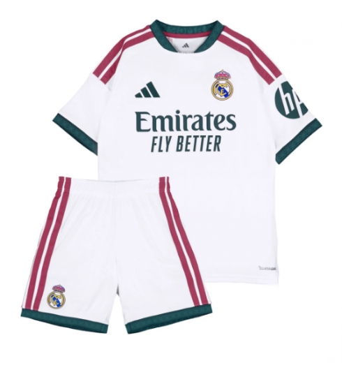 Koszulka piłkarska Real Madrid Koszulka Podstawowej dziecięce 2026-27 Krótki Rękaw (+ Krótkie spodenki) Koszulka piłkarska Real Madrid Koszulka Podstawowej dziecięce 2026-27 Krótki Rękaw (+ Krótkie spodenki)