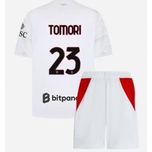 Koszulka piłkarska AC Milan Fikayo Tomori #23 Koszulka Wyjazdowej dziecięce 2026-27 Krótki Rękaw (+ Krótkie spodenki) Koszulka piłkarska AC Milan Fikayo Tomori #23 Koszulka Wyjazdowej dziecięce 2026-27 Krótki Rękaw (+ Krótkie spodenki)