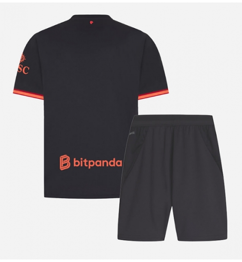 Koszulka piłkarska AC Milan Koszulka Trzeciej dziecięce 2026-27 Krótki Rękaw (+ Krótkie spodenki) 2 Koszulka piłkarska AC Milan Koszulka Trzeciej dziecięce 2026-27 Krótki Rękaw (+ Krótkie spodenki)