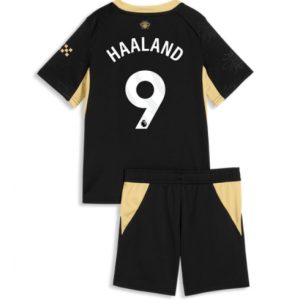Koszulka piłkarska Manchester City Erling Haaland #9 Koszulka Wyjazdowej dziecięce 2026-27 Krótki Rękaw (+ Krótkie spodenki) Koszulka piłkarska Manchester City Erling Haaland #9 Koszulka Wyjazdowej dziecięce 2026-27 Krótki Rękaw (+ Krótkie spodenki)